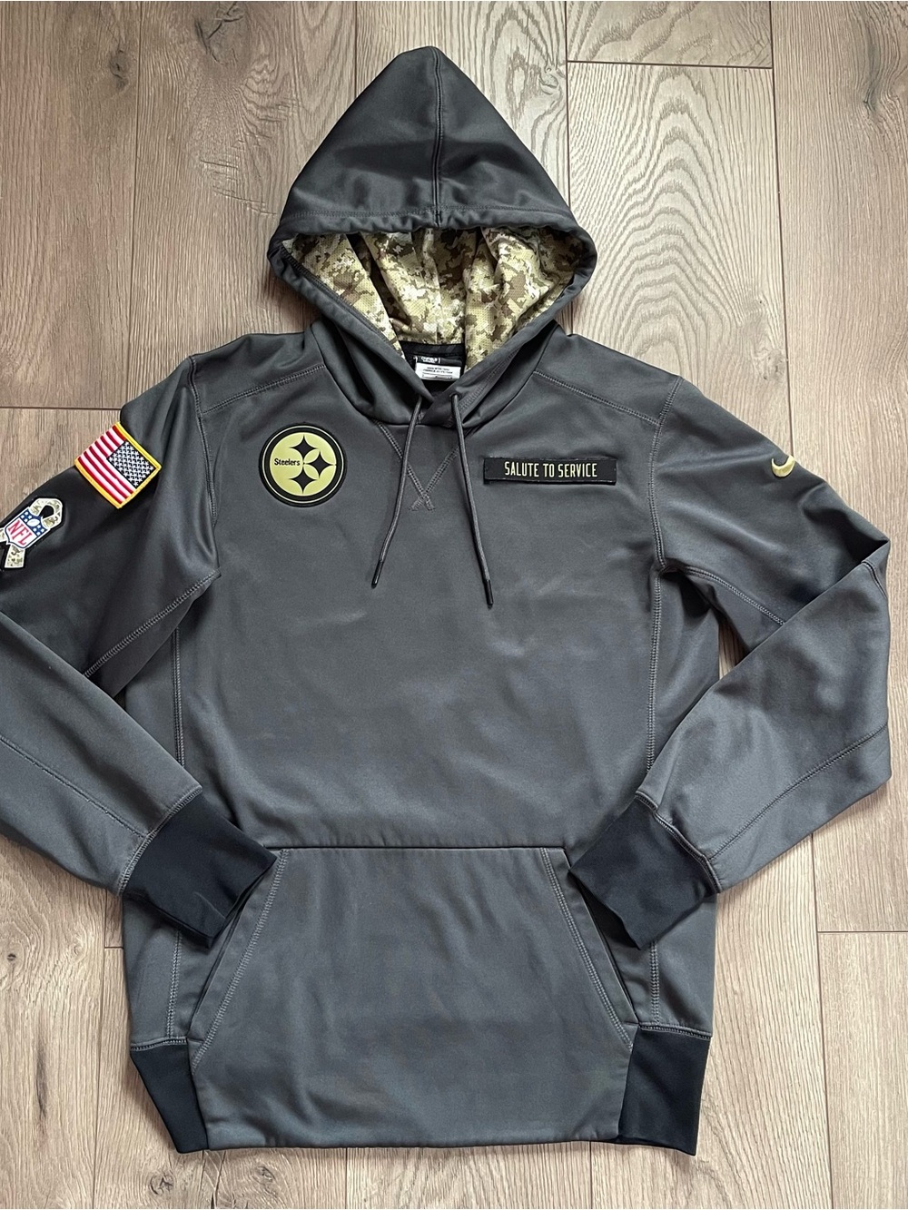 Nike Therma-Fit NFL Pittsburgh Steelers Salute to Service Men S Pullover Hoodie